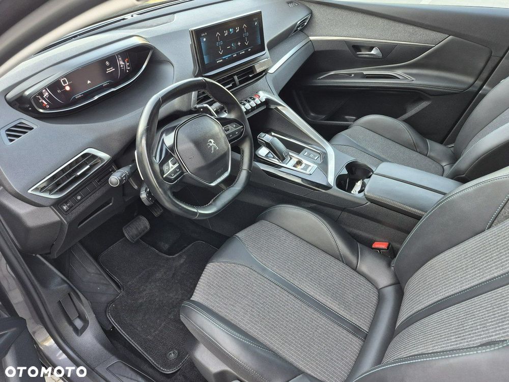 Peugeot 3008 - 10