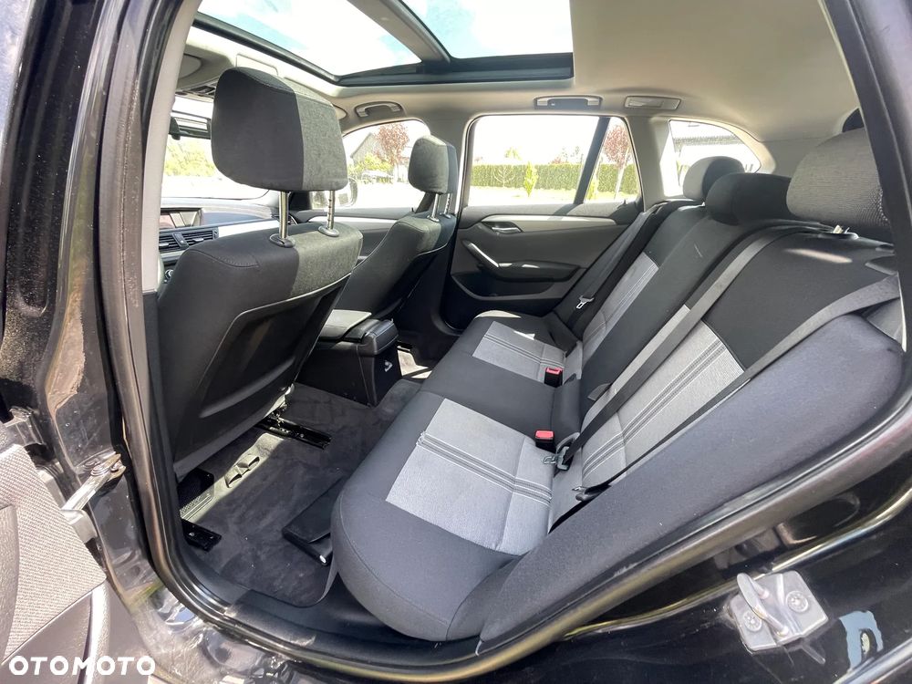 BMW X1 sDrive20i xLine - 6
