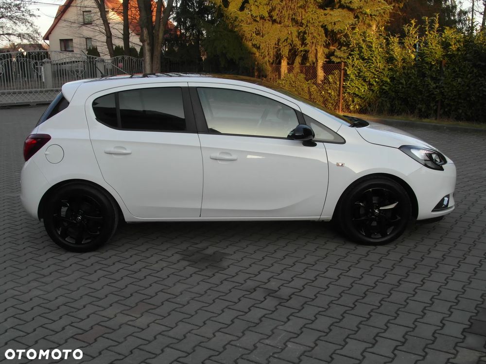 Opel Corsa 1.4 16V Color Edition - 11