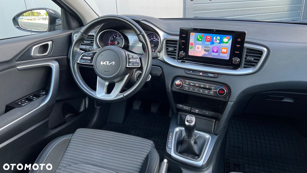 Kia Ceed 1.5 T-GDI M - 6
