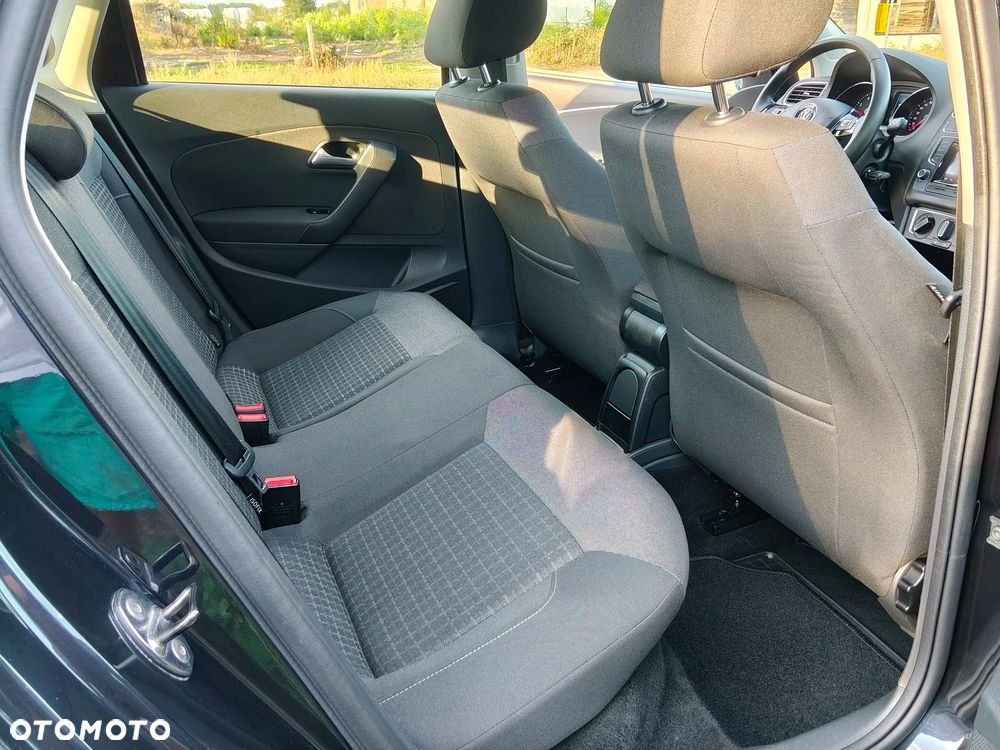Volkswagen Polo 1.2 TSI BMT Highline - 12