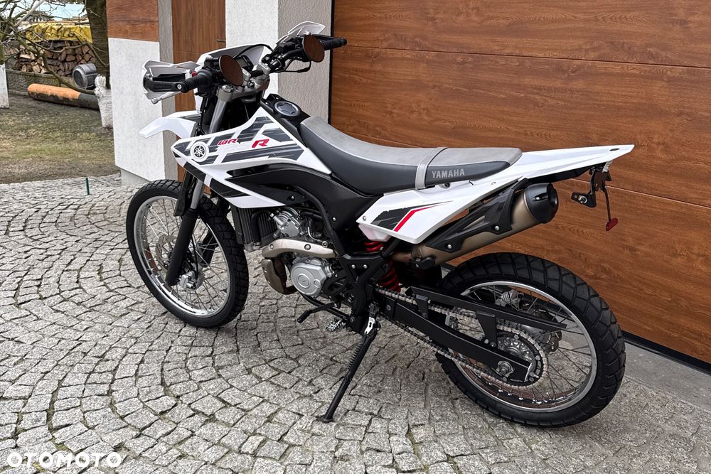 Yamaha WR - 18