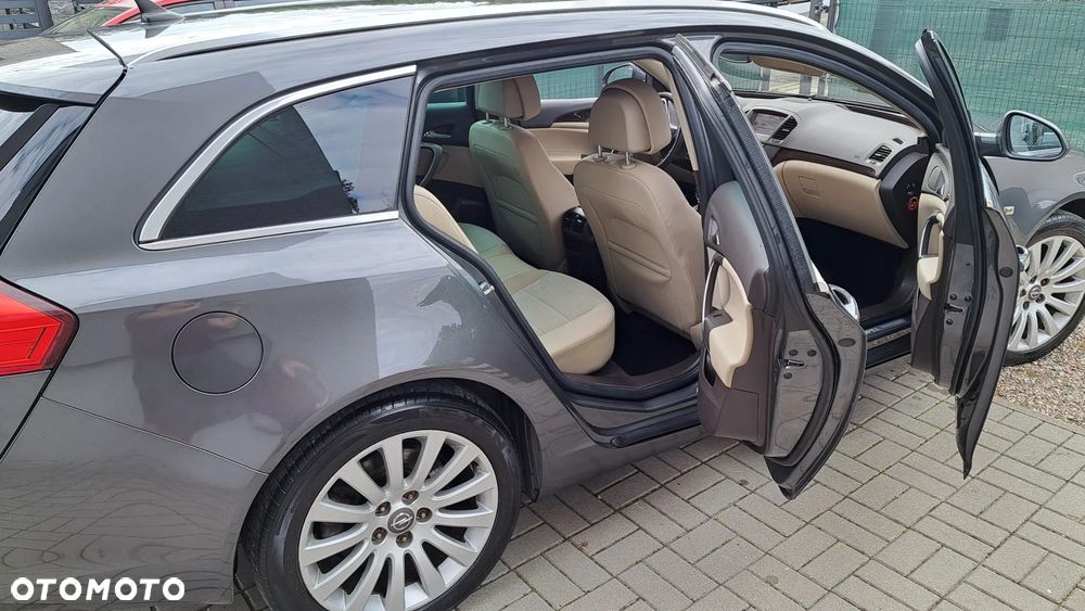 Opel Insignia 2.0 CDTI Cosmo - 24