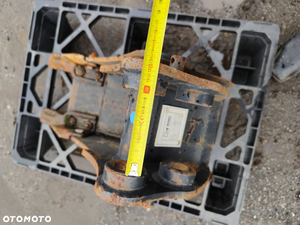 Łyżka do koparki minikoparki 25cm fi30 Strickland NOWA - 7