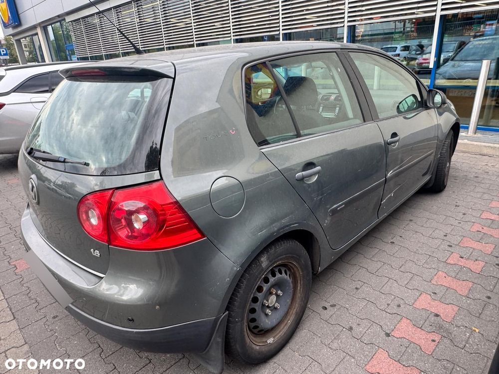 Volkswagen Golf - 14