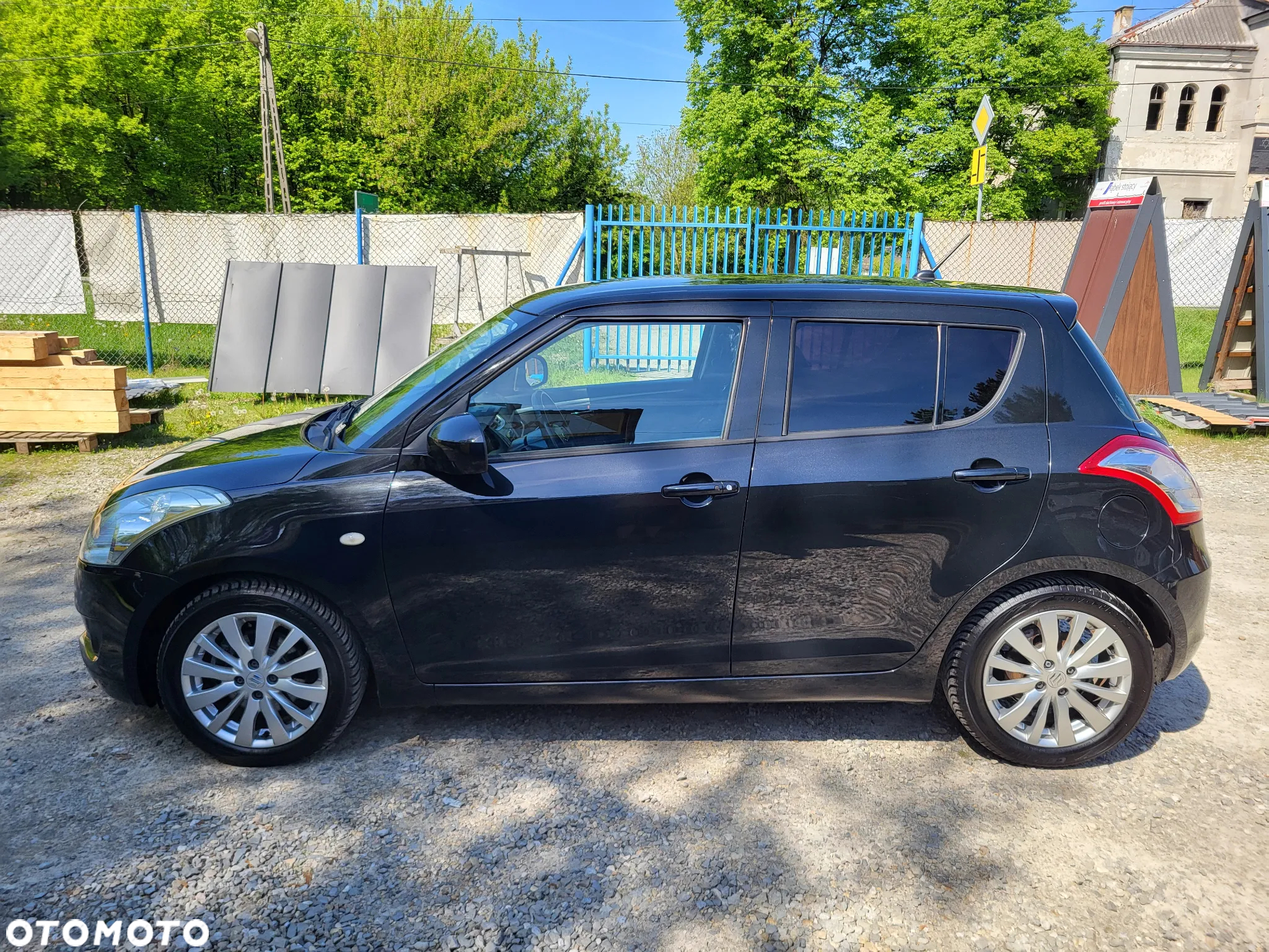 Suzuki Swift 1.2 Comfort Plus - 2