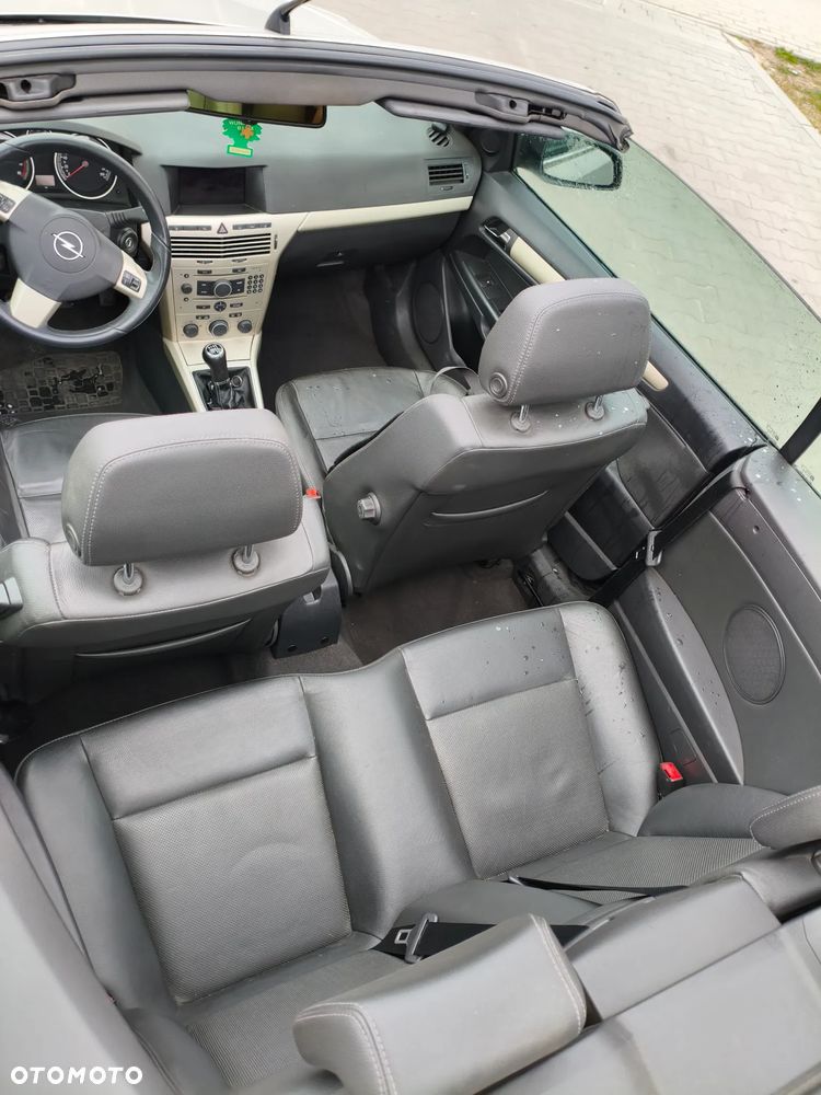 Opel Astra 2.0 T Sport - 10