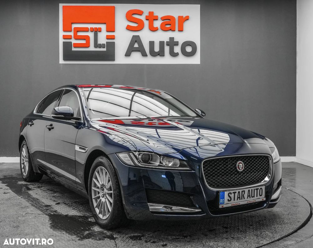 Jaguar XF 20d RWD E-Performance Pure - 3