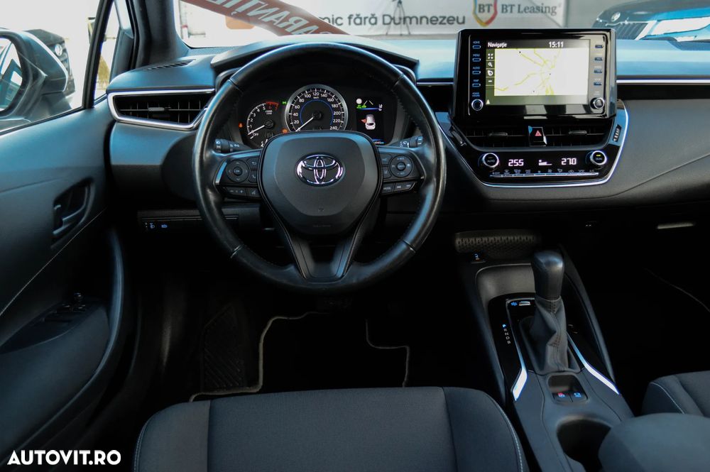 Toyota Corolla 1.8 Hybrid Comfort - 32