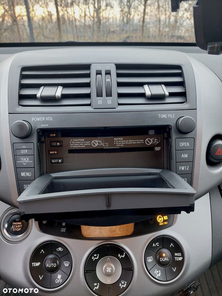 Toyota RAV4 2.0 4x4 - 13