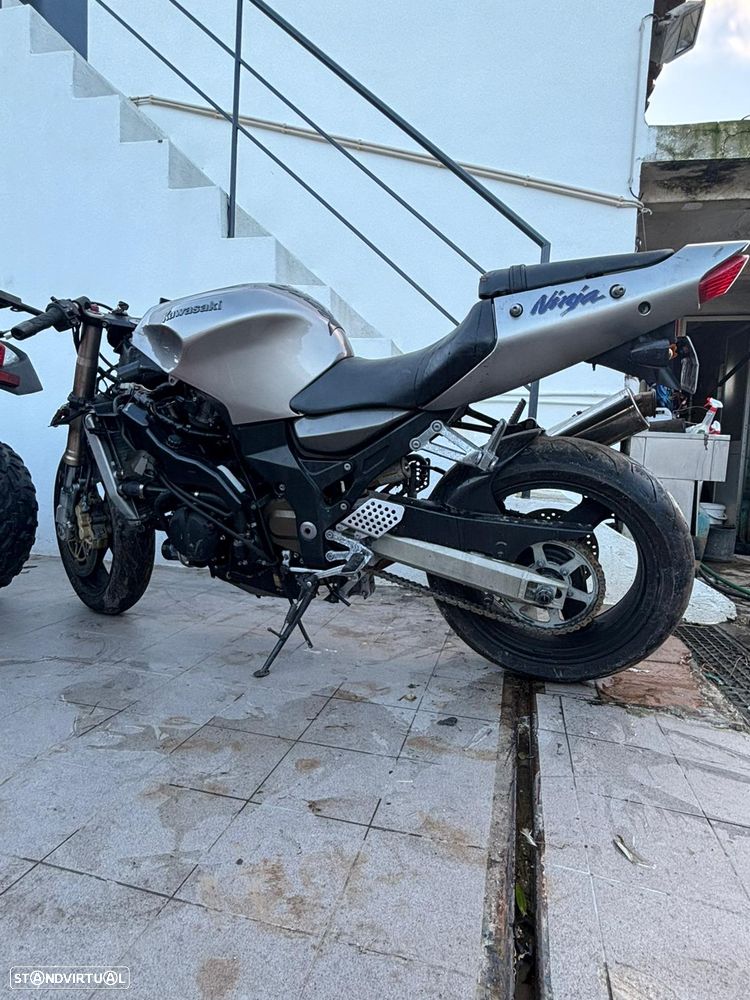 Kawasaki ZX 12R  Acidentada - 3