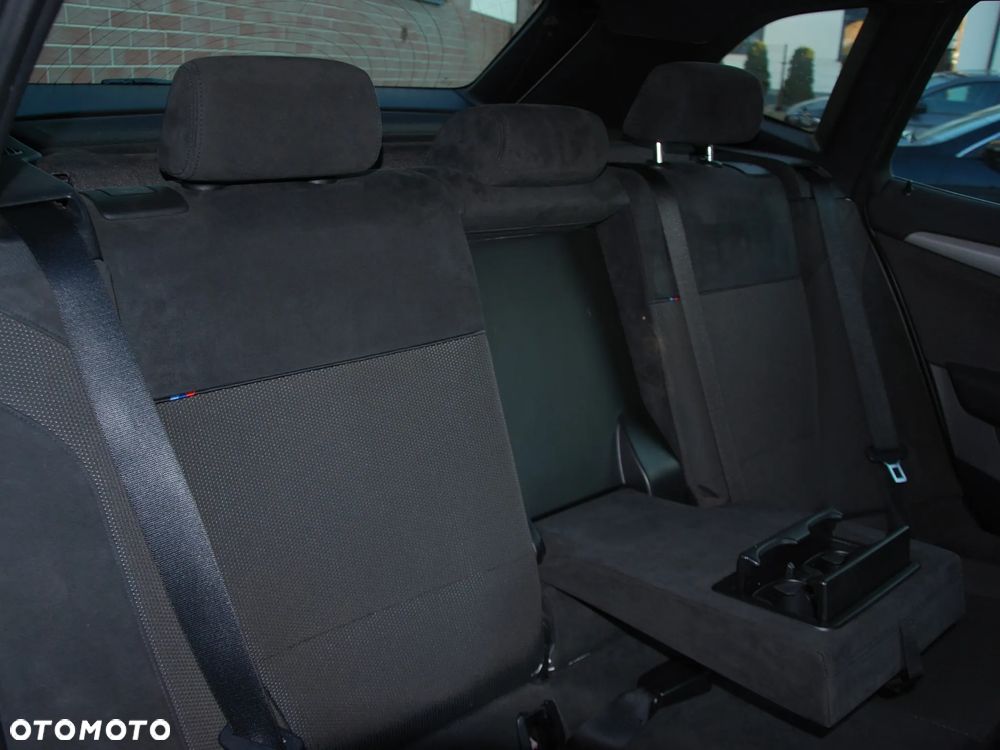 BMW X1 - 18