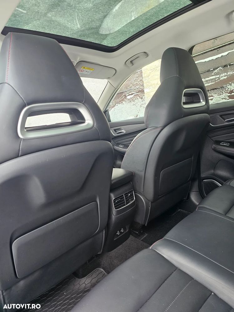 MG EHS 1.5T-GDI PHEV Luxury - 17