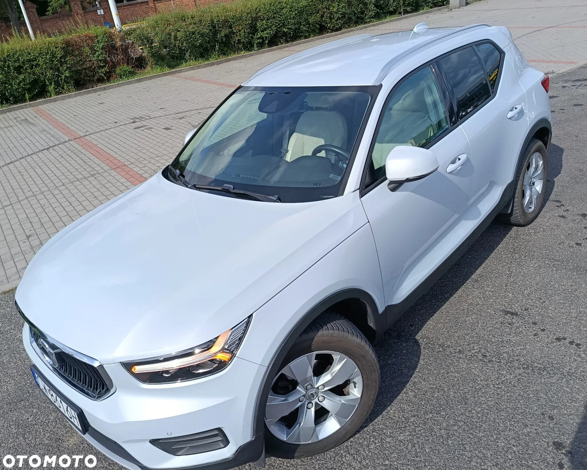 Volvo XC 40 D3 Momentum Pro - 37