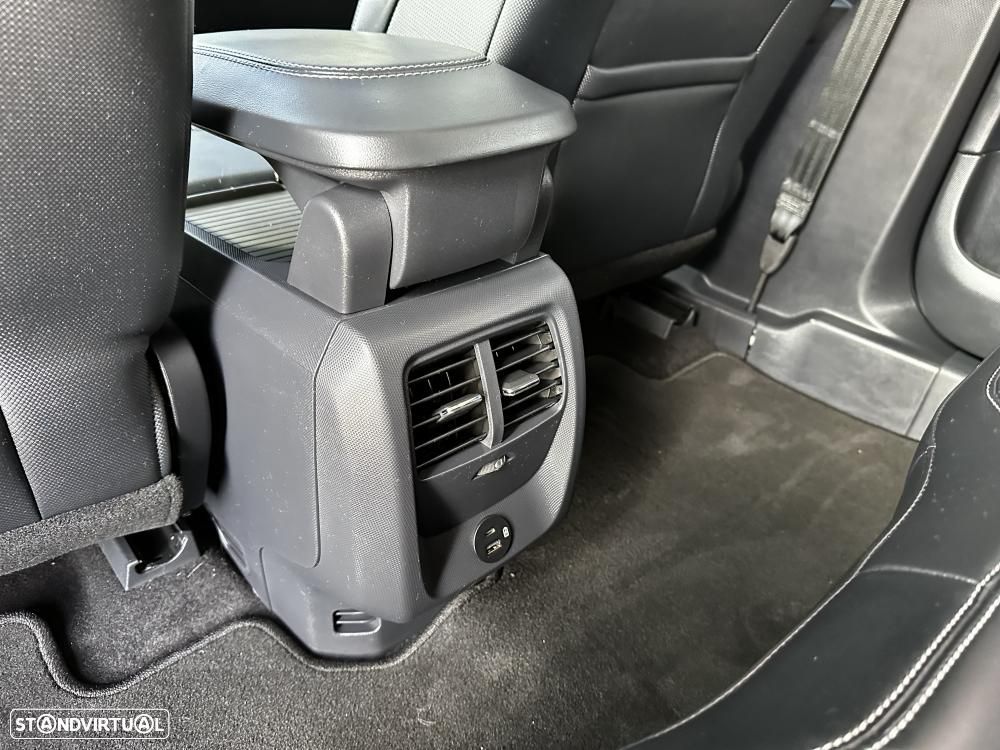 Ford Mustang Mach-E Standard - 47