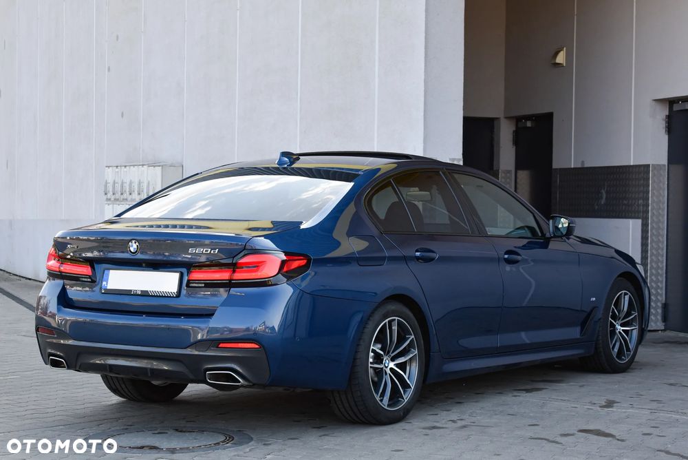 BMW Seria 5 520d M Sport sport - 25
