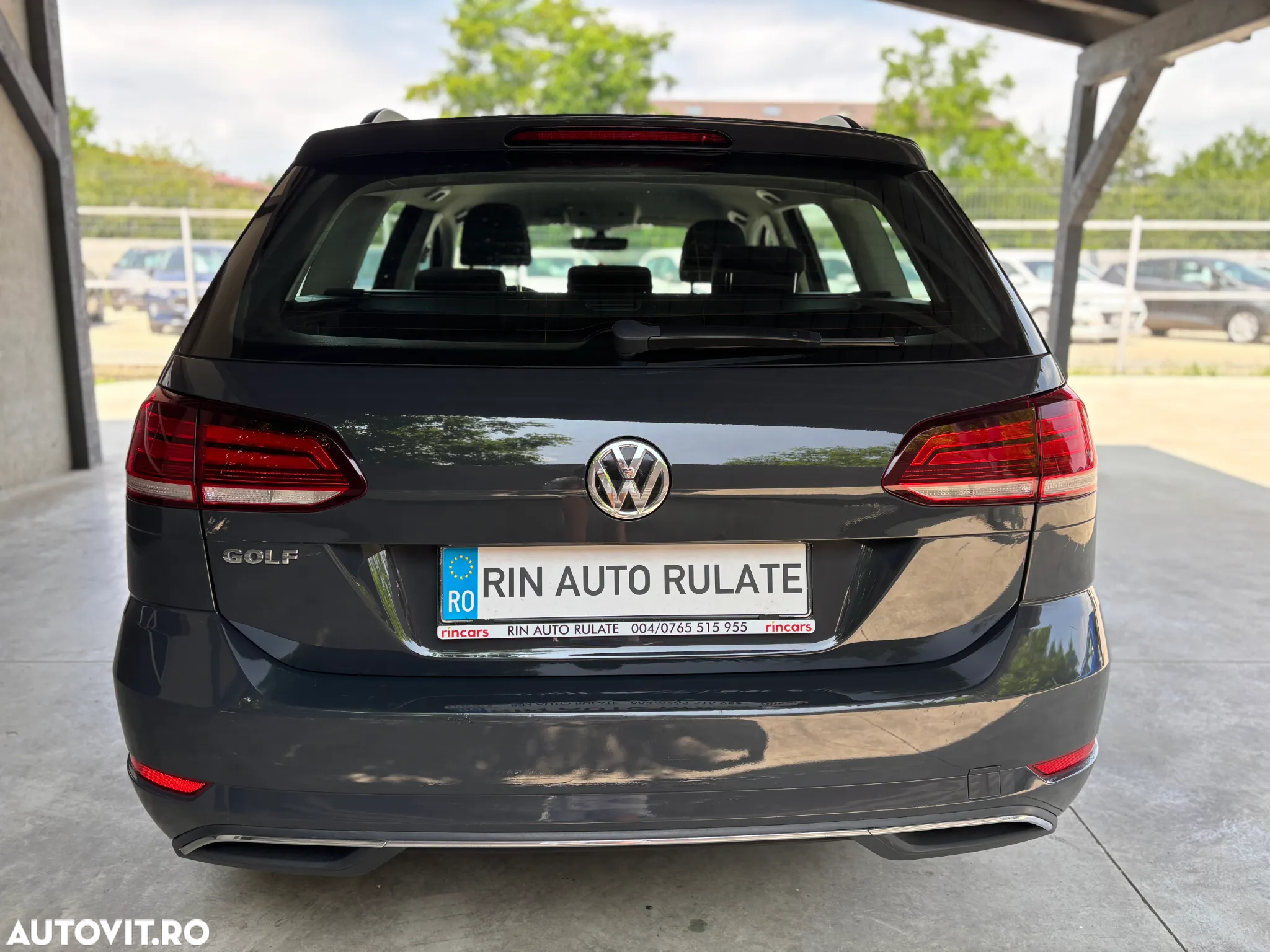 Volkswagen Golf 1.6 TDI Trendline - 10