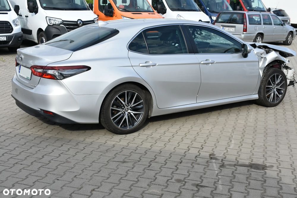 Toyota Camry ver-2-5-hybrid-prestige-cvt
