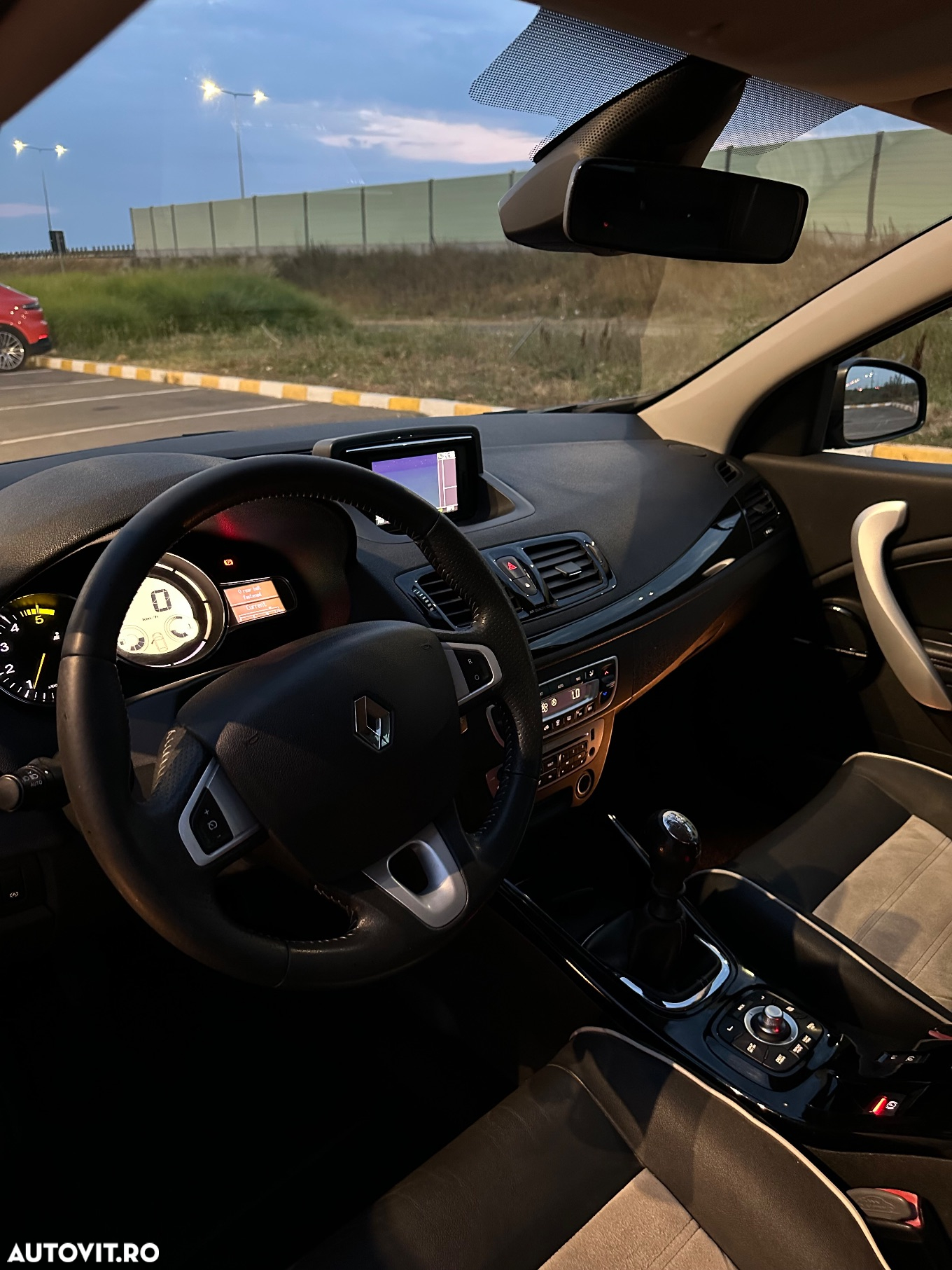 Renault Megane ENERGY dCi 110 Start & Stop Bose Edition - 13