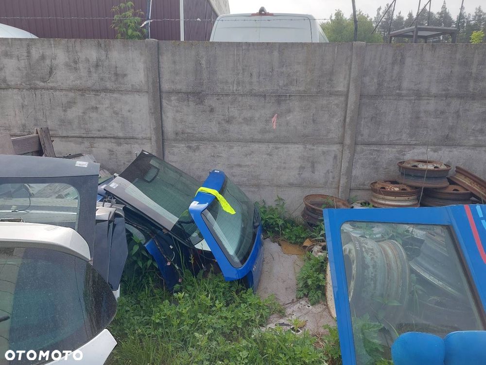KLAPA BAGAŻNIKA KOMPLETNA VOLKSWAGEN GOLF IV HB 5D LW5Z - 6