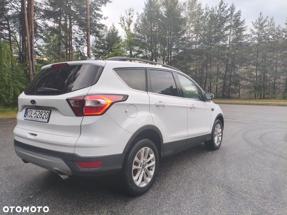 Ford Escape 2.0 EcoBoost AWD Titanium - 5