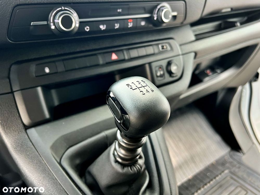 Toyota PROACE VERSO - 13