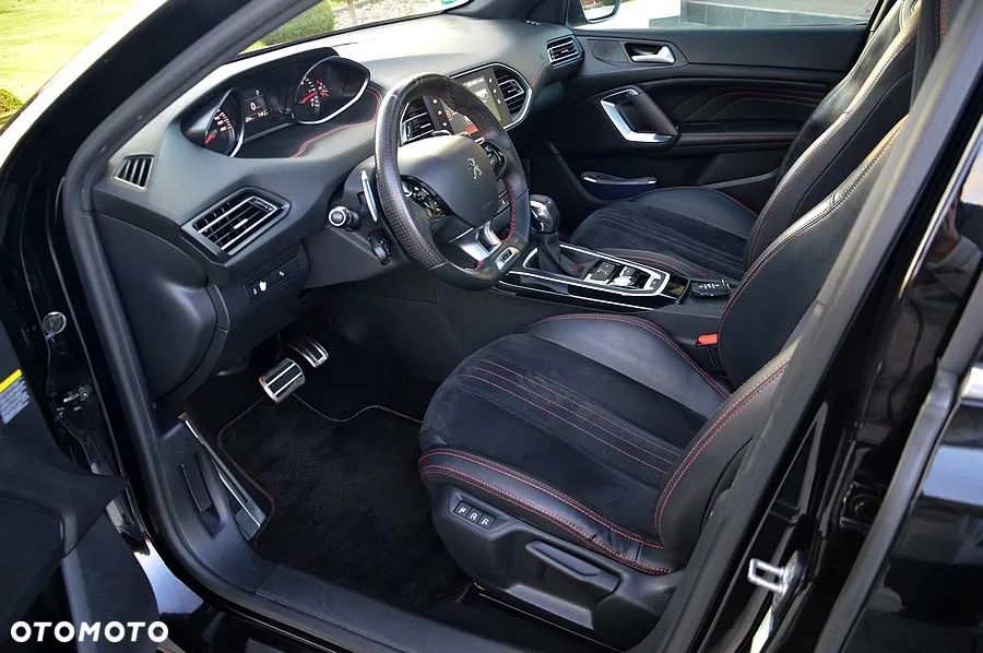 Peugeot 308 SW BlueHDi 180 EAT6 GT - 20