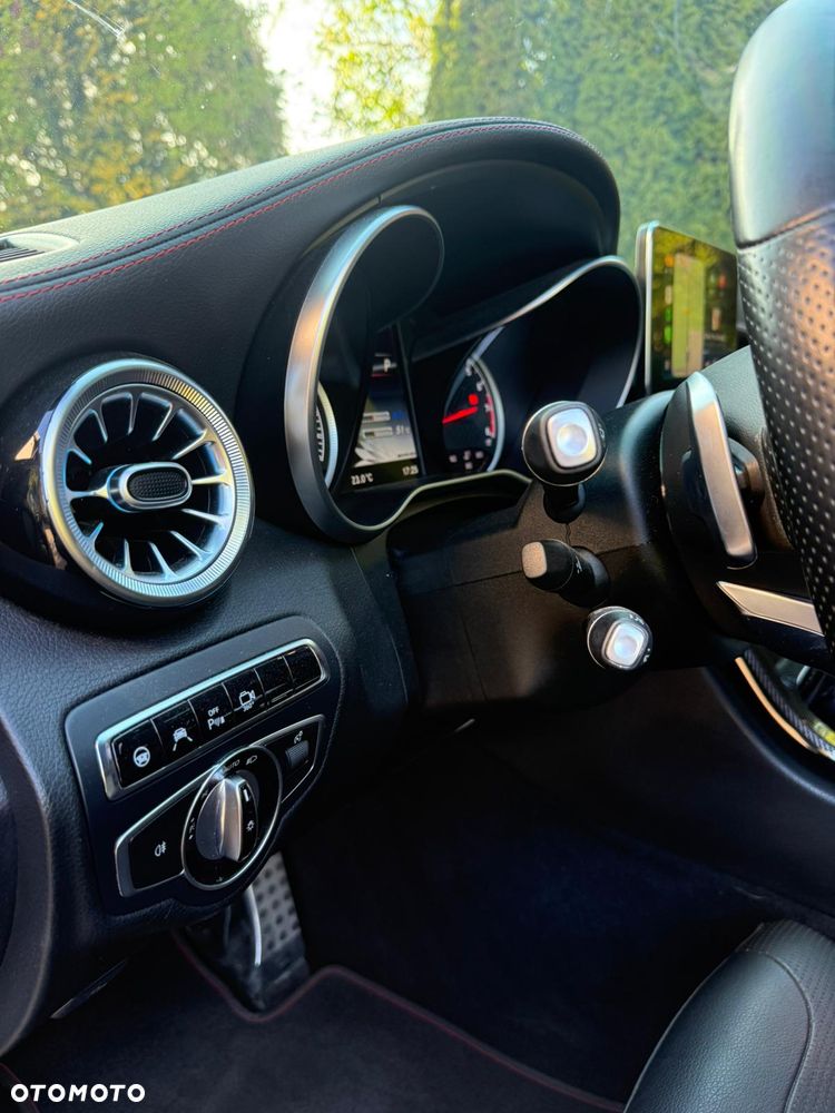 Mercedes-Benz Klasa C 450 AMG 4Matic 7G-TRONIC - 25