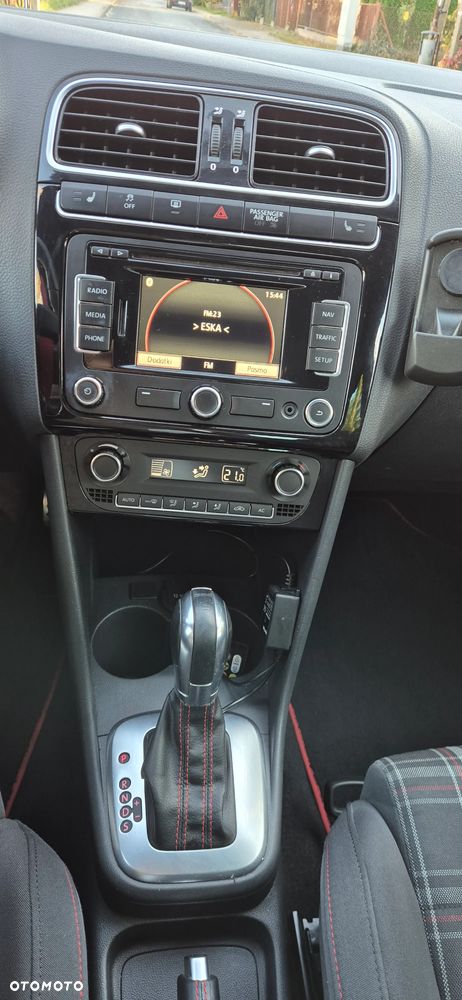 Volkswagen Polo 1.4 TSI GTI DSG - 12