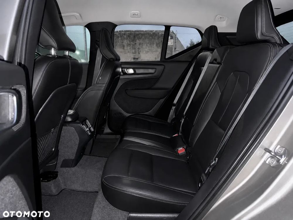 Volvo XC 40 - 17