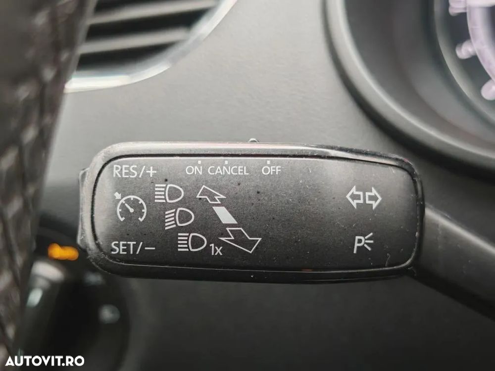 Skoda Octavia 1.6 TDI DSG Ambition - 22