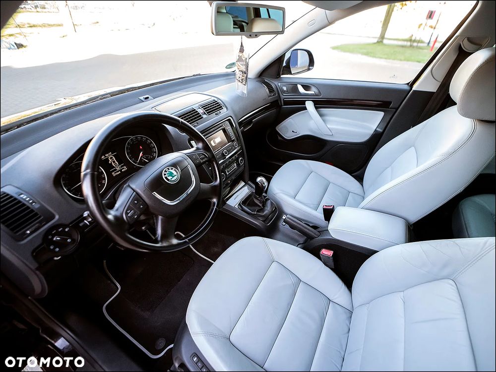 Skoda Octavia - 14