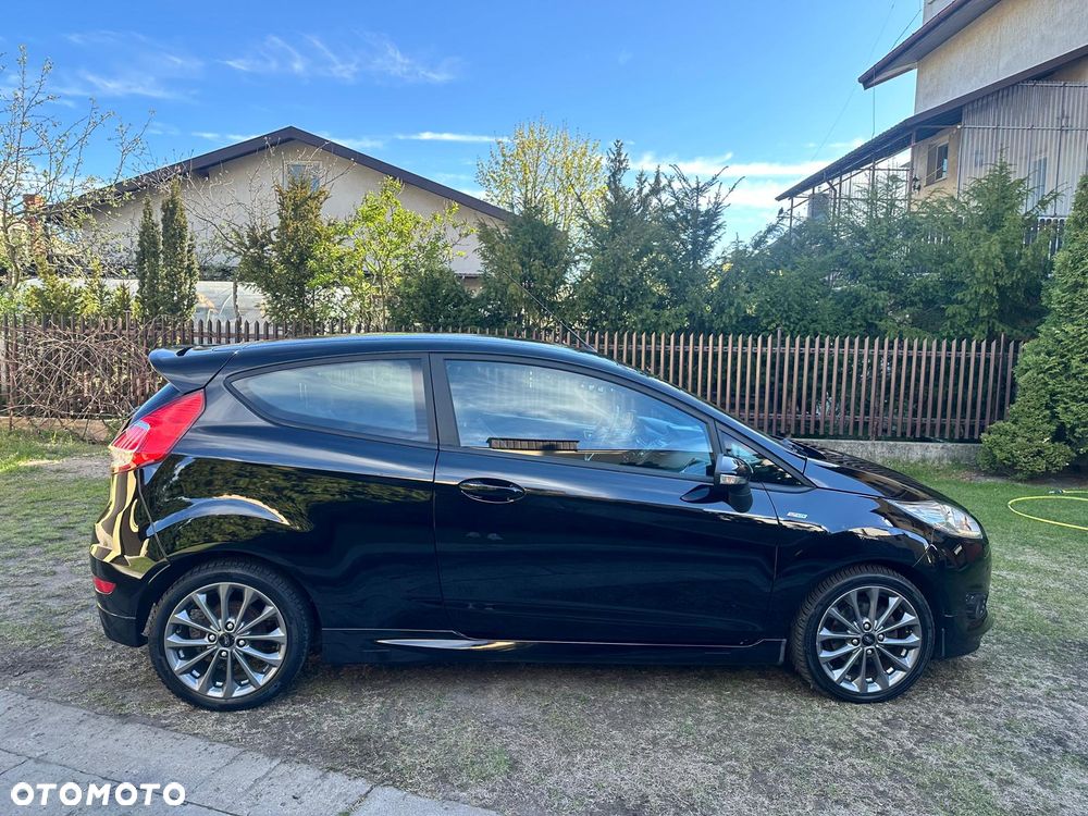Ford Fiesta 1.0 EcoBoost S&S ST-LINE X - 2
