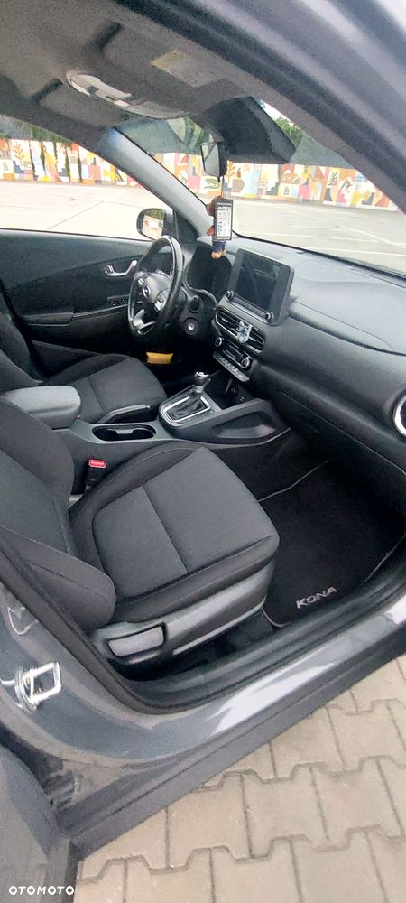 Hyundai Kona - 27