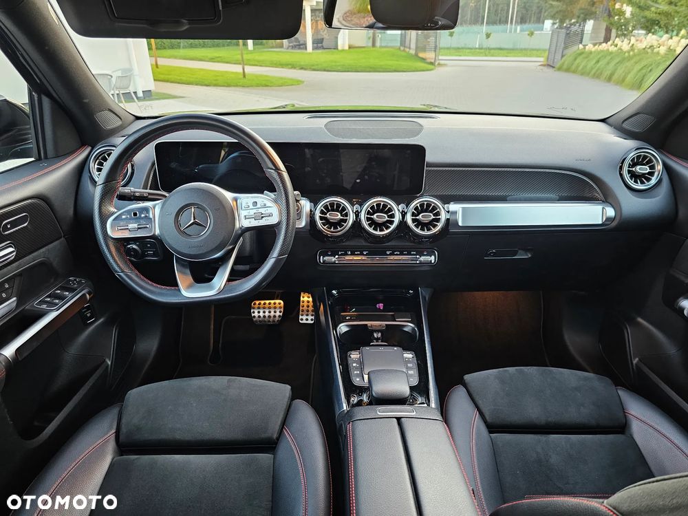 Mercedes-Benz GLB 250 AMG Line 8G-DCT - 17