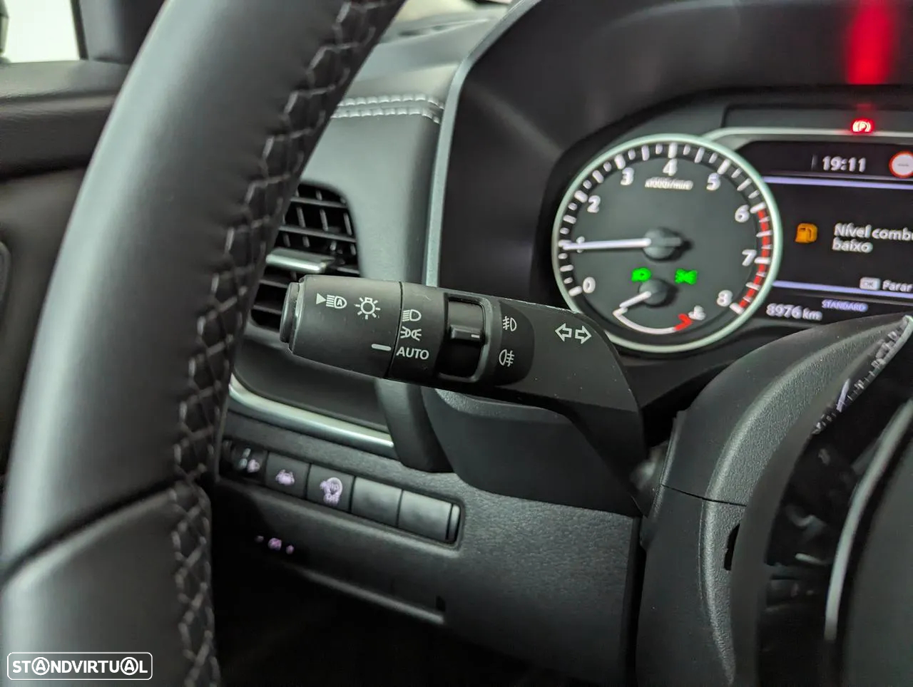 Nissan Qashqai 1.3 DIG-T N-Connecta - 27