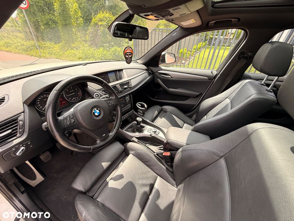 BMW X1 xDrive20d - 17