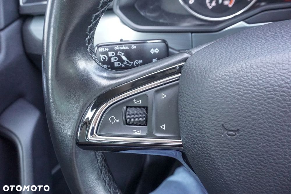 Skoda Superb 2.0 TDI Ambition - 25