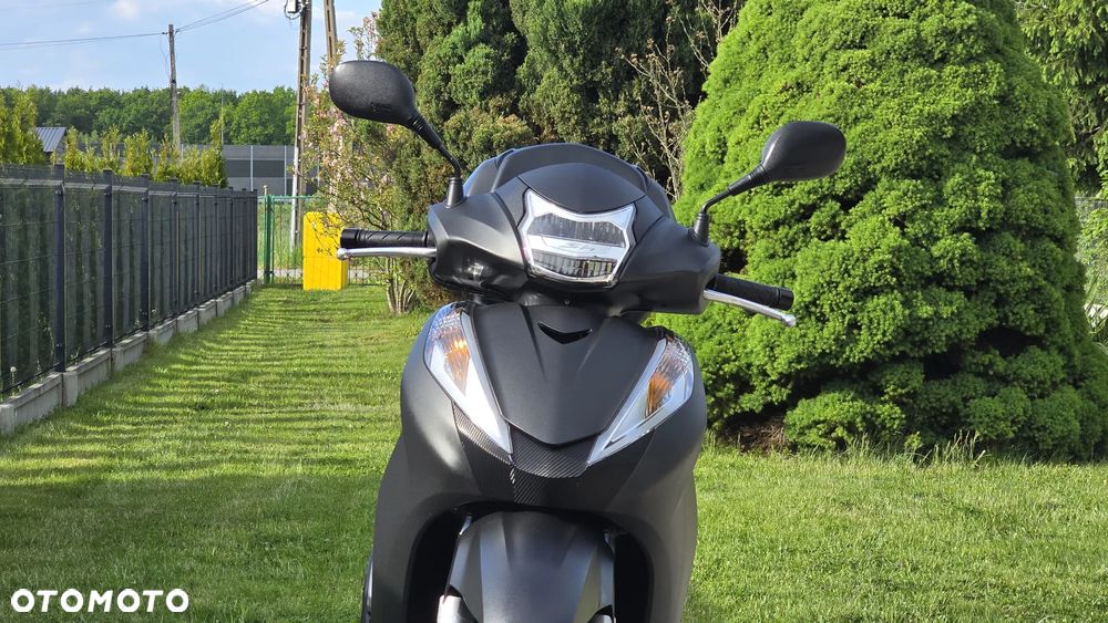 Honda SH - 21