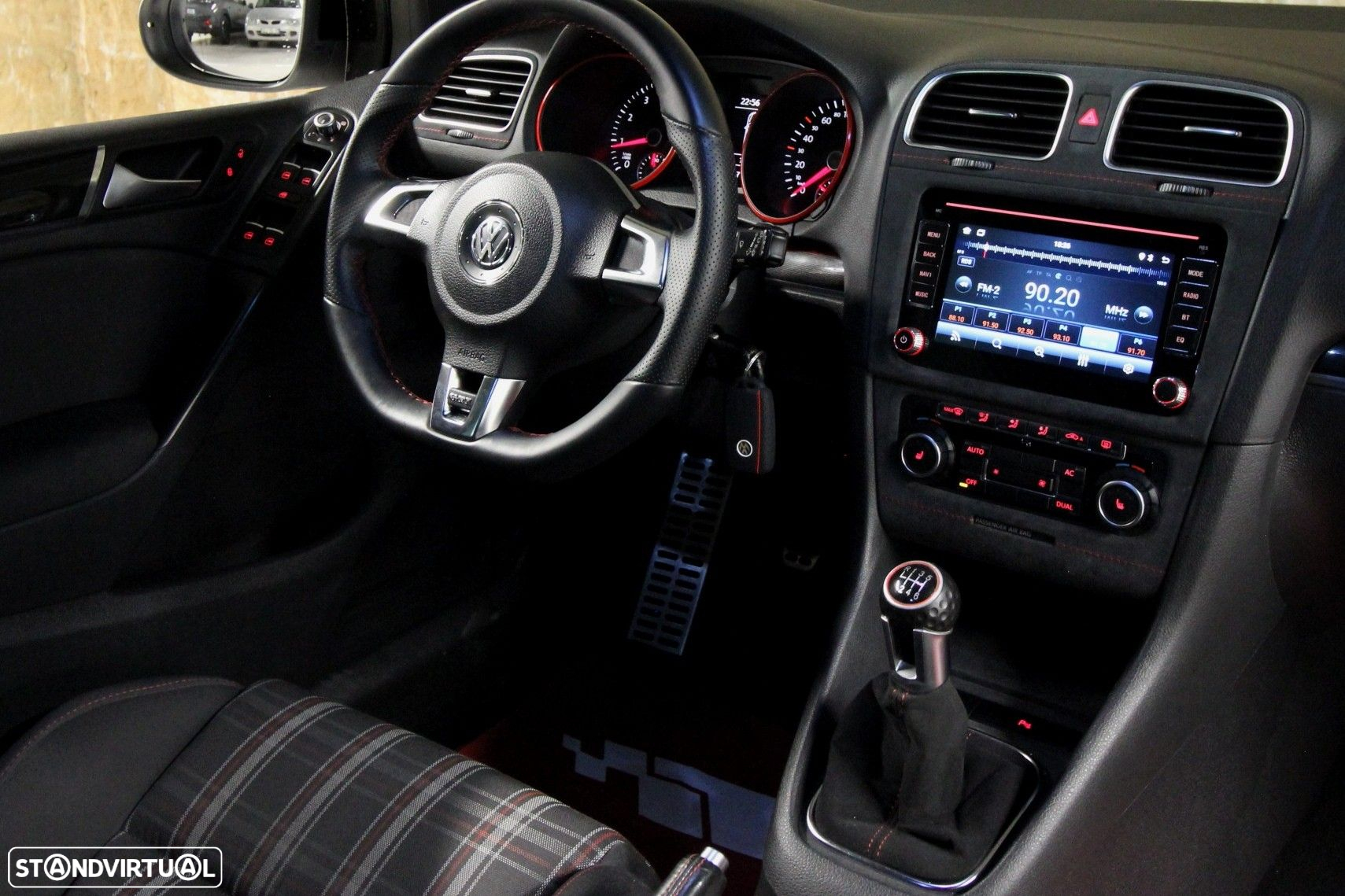 VW Golf 2.0 TSi GTI - 6