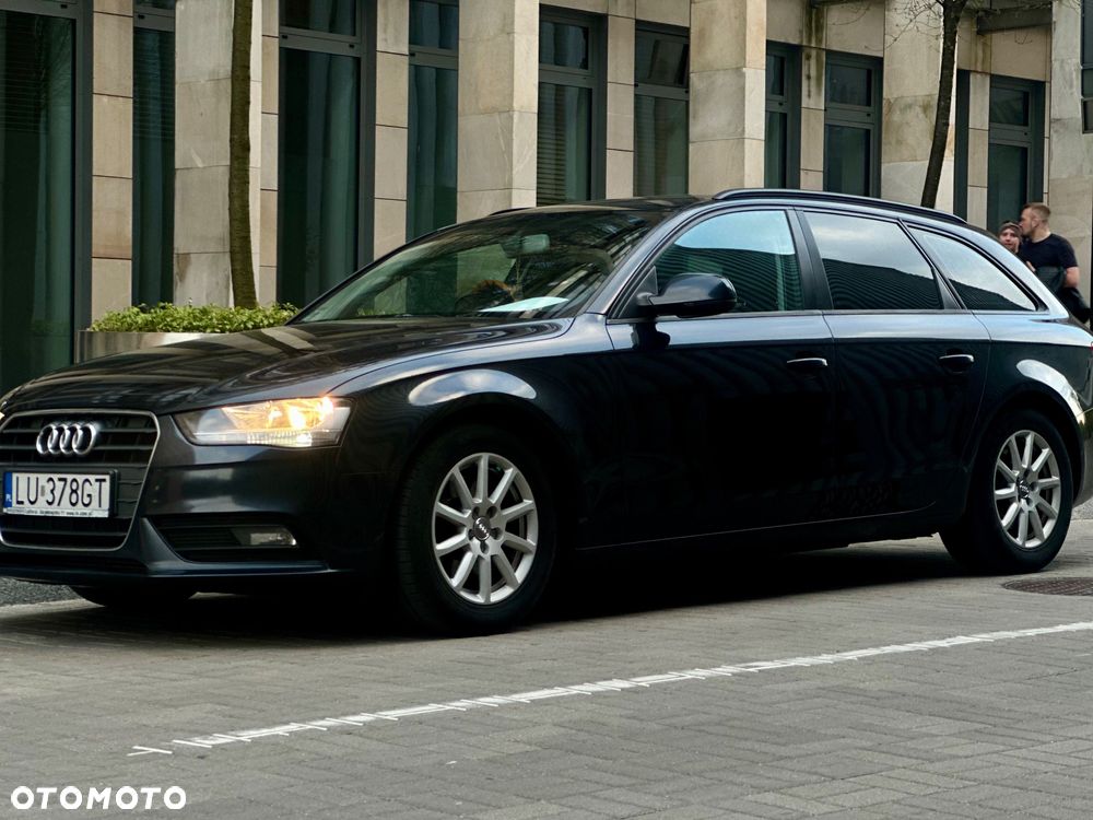 Audi A4 Avant - 1