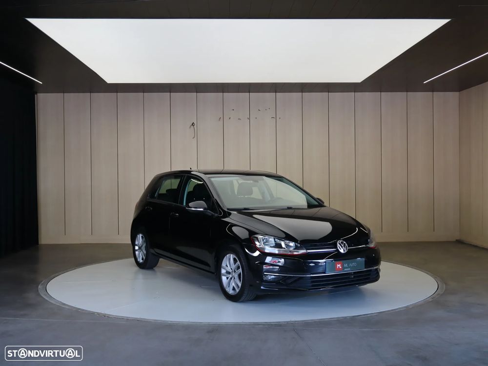 VW Golf 1.6 TDI Confortline - 8