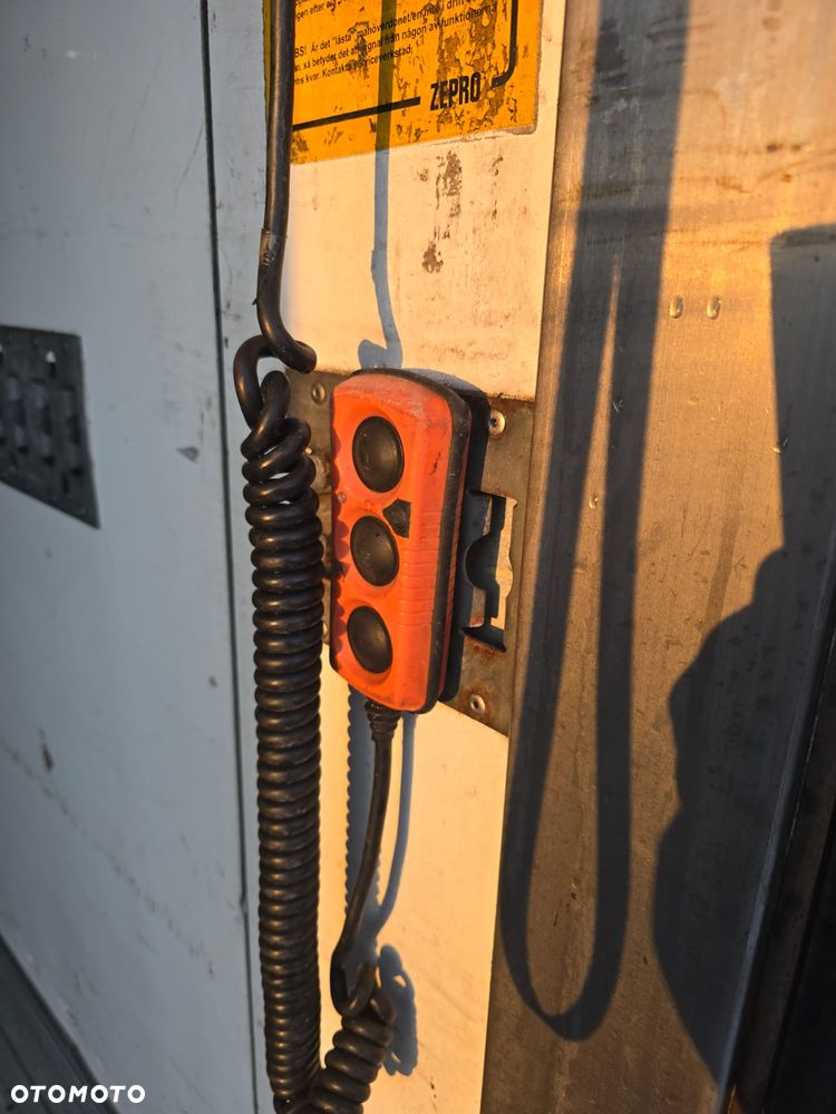 Renault D12 240 - 37