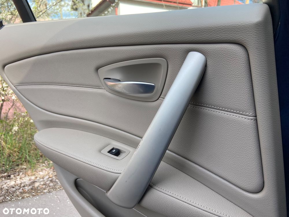 BMW Seria 1 118d - 22