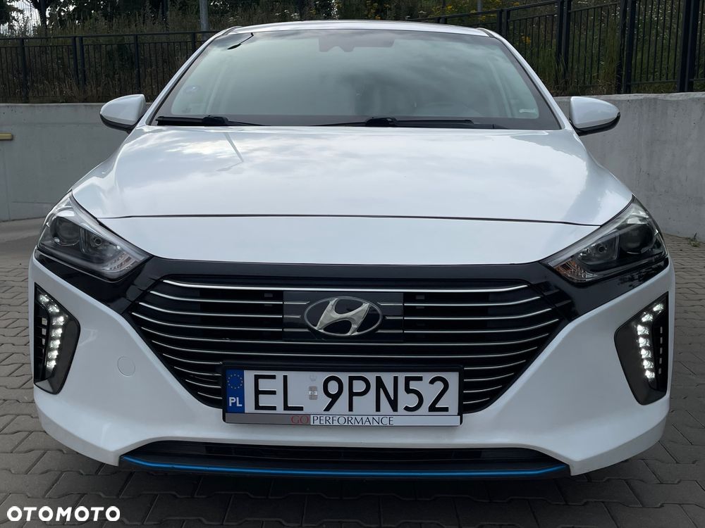 Hyundai IONIQ Hybrid Business - 9