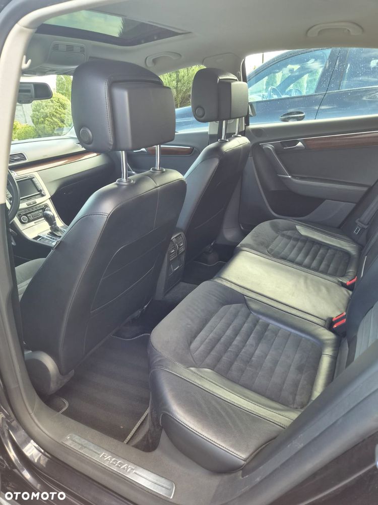 Volkswagen Passat 2.0 TDI DSG BlueMotion Technology Highline - 17