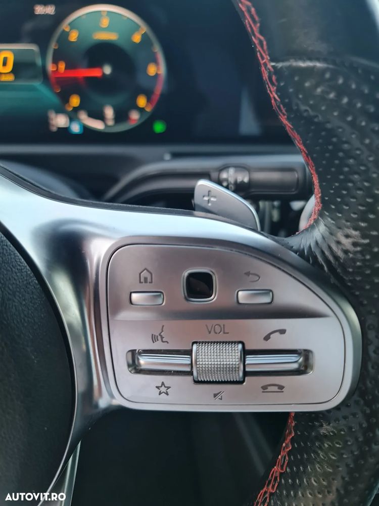 Mercedes-Benz A 180 d 7G-DCT AMG Line - 5