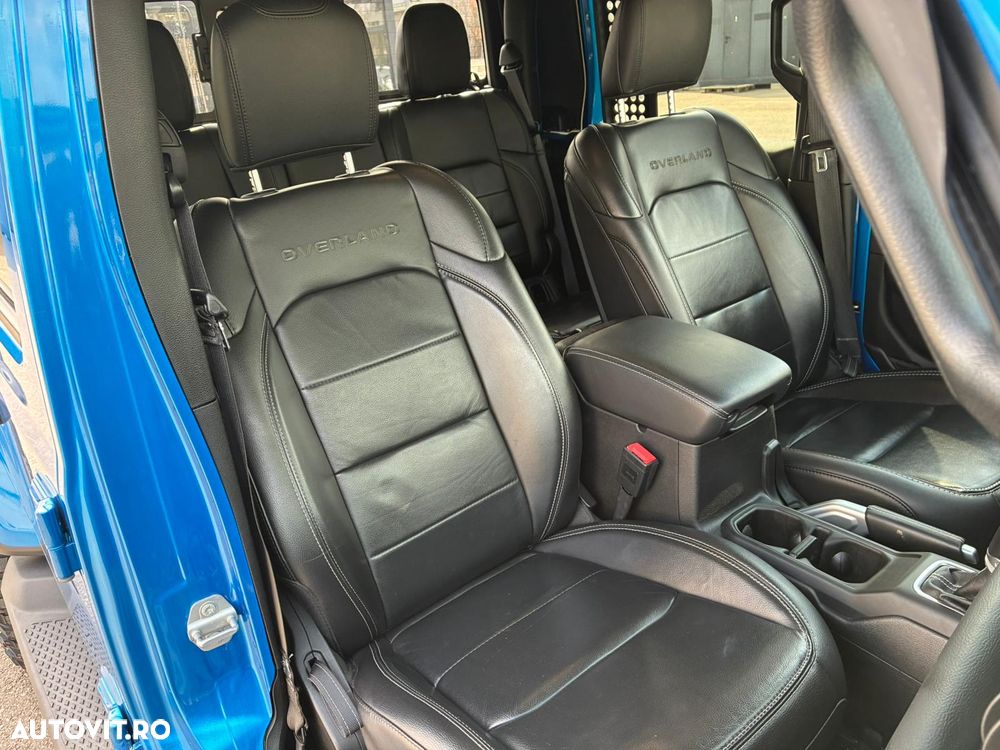 Jeep Gladiator 3.0L V6 AT8 4x4 264 CP Overland - 22