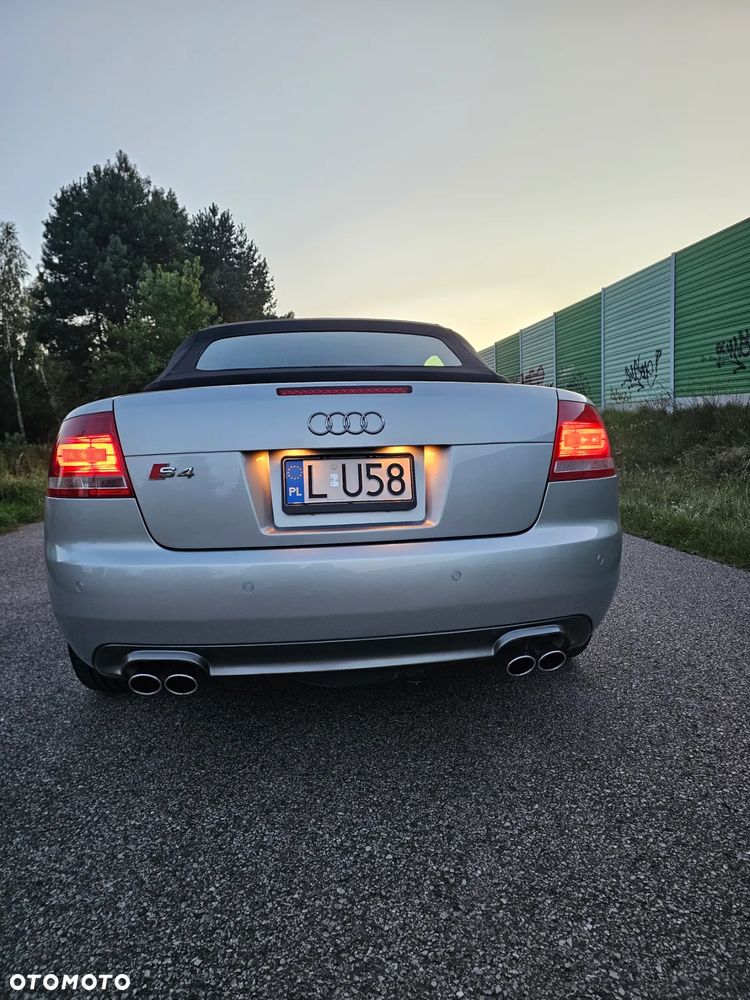 Audi S4 Cabrio - 13