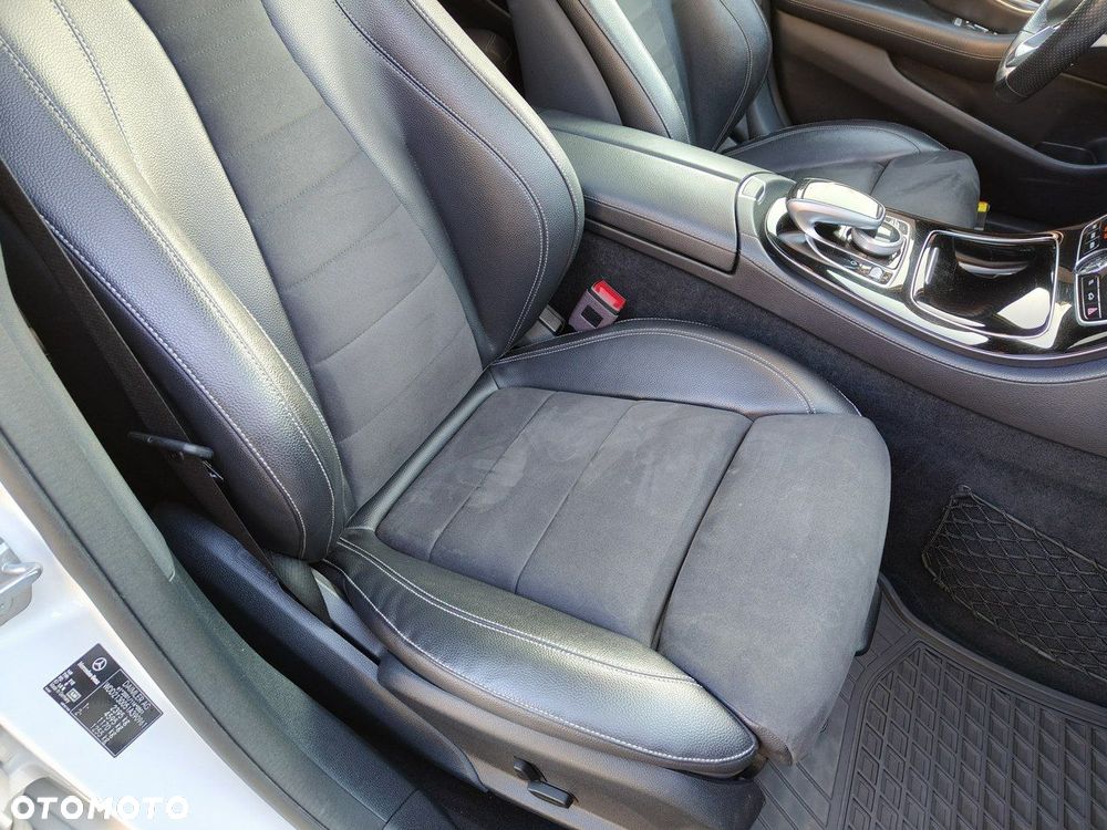 Mercedes-Benz Klasa E - 15